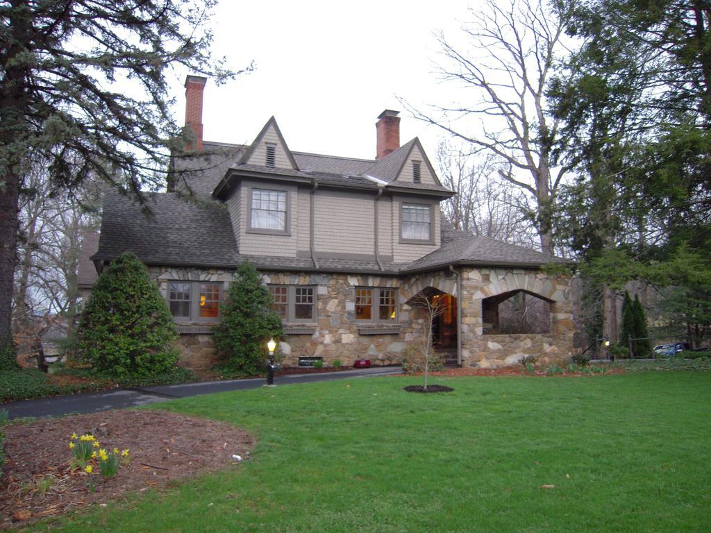 North Lodge On Oakland Bed And Breakfast Asheville Kültér fotó