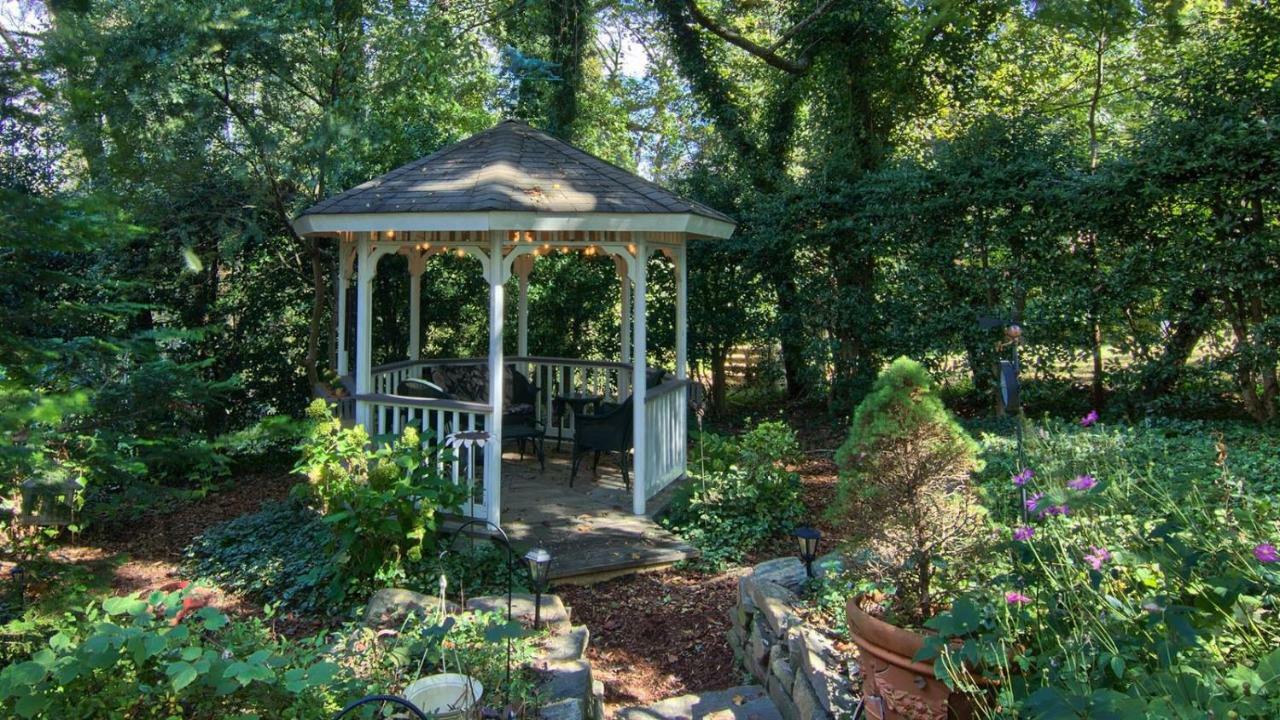 North Lodge On Oakland Bed And Breakfast Asheville Kültér fotó