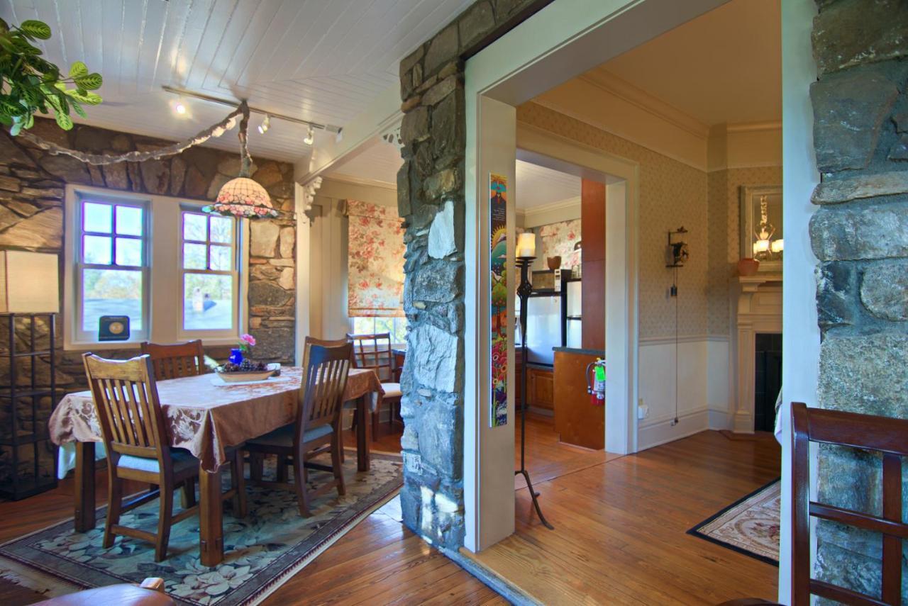 North Lodge On Oakland Bed And Breakfast Asheville Kültér fotó