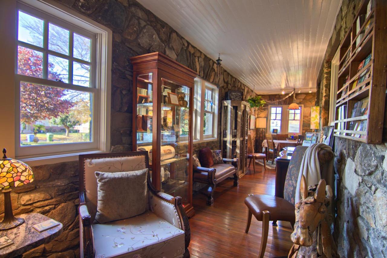 North Lodge On Oakland Bed And Breakfast Asheville Kültér fotó